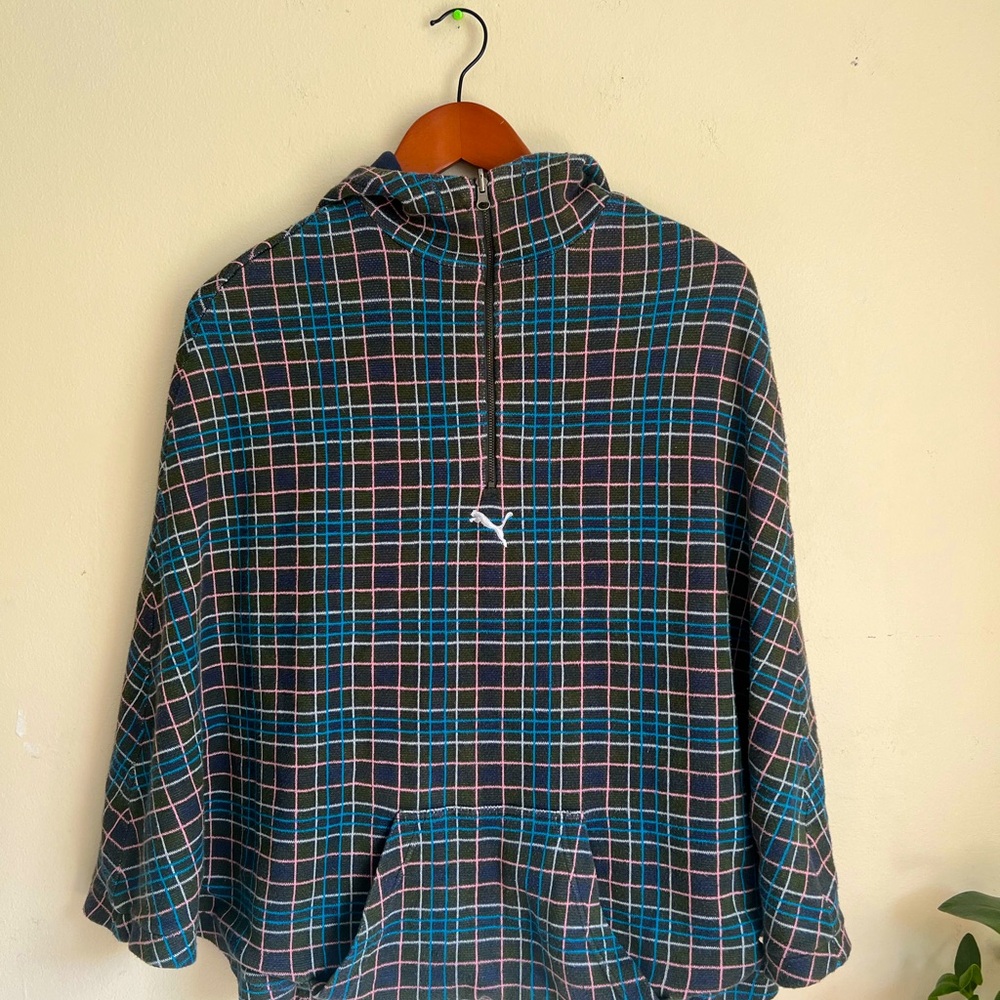 Puma reversible poncho